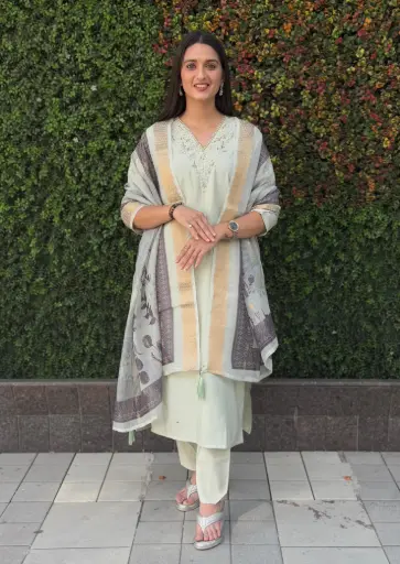 Roman Silk Festive Wear Kurta Set 