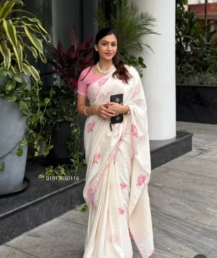 Plain Linen Saree with Fancy Lace Border